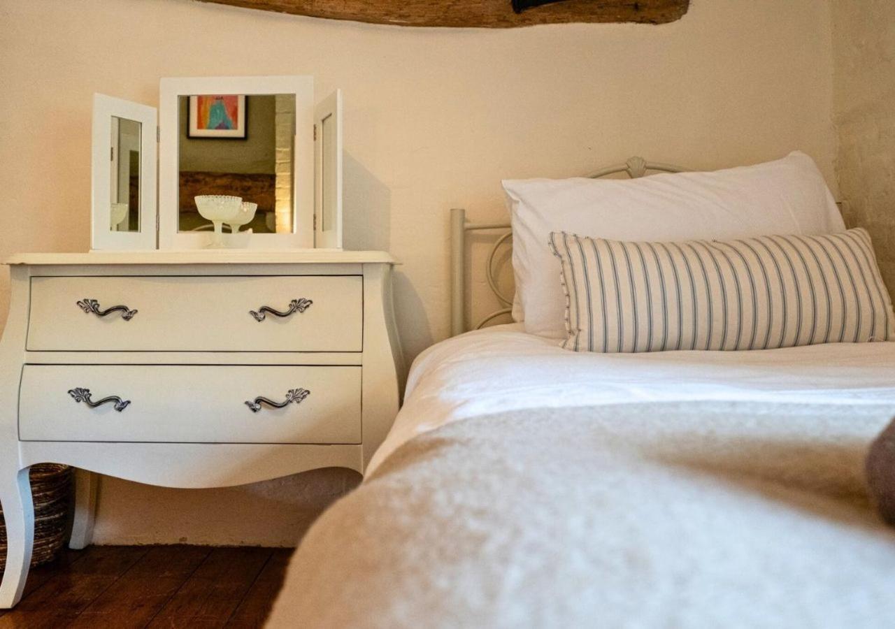 Clifford Chambers - Cosy 2 Bedroom Cottage! Shottery Esterno foto
